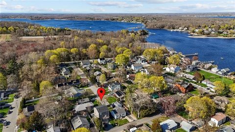 36 Division Street, Bristol, RI 02809 - MLS#: 1380462