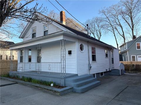 42 Harris Avenue, Cranston, RI 02920 - MLS#: 1382647