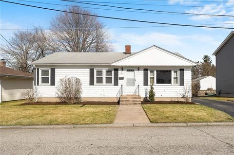 19 Minto Street, Providence, RI 02908 - MLS#: 1379875