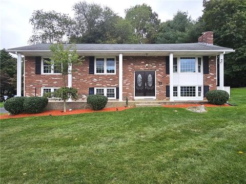 86 Woodland Street, Lincoln, RI 02865 - MLS#: 1379594