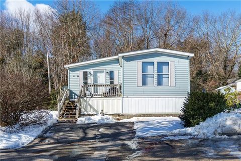 22 W Greenwich Street, West Greenwich, RI 02817 - MLS#: 1378387