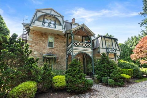 6 Howe Avenue Unit 8, Newport, RI 02840 - MLS#: 1380450