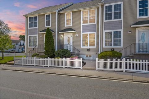 151 Bend Street S Unit 2, Pawtucket, RI 02860 - MLS#: 1385005