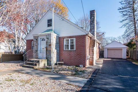 327 George Waterman Road, Johnston, RI 02919 - MLS#: 1381684