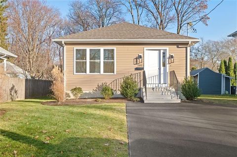 502 Oaklawn Avenue, Cranston, RI 02920 - MLS#: 1374223