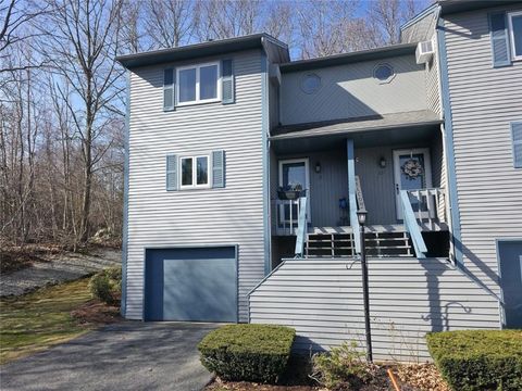 31 Primrose Lane Unit D, North Providence, RI 02904 - MLS#: 1380898
