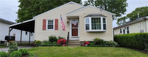 136 Oak Crest Drive, East Providence, RI 02915 - MLS#: 1385611