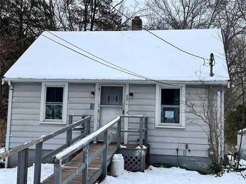 657 Greenville Avenue, Johnston, RI 02919 - MLS#: 1379265