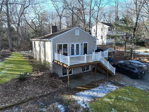 111 Lake Washington Drive, Glocester, RI 02814 - MLS#: 1379449