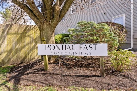 10 East Street Unit 303, Cranston, RI 02920 - MLS#: 1382426