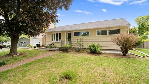 48 Flagg Avenue, Warwick, RI 02886 - MLS#: 1384612
