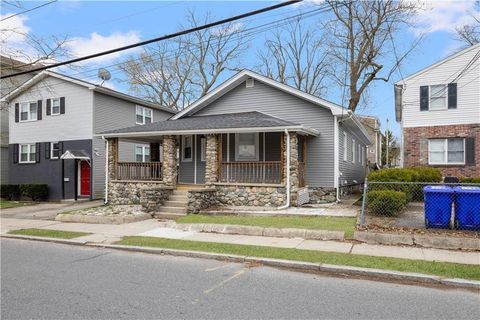 188 Oakland Avenue, Providence, RI 02908 - MLS#: 1382786