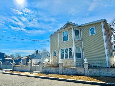 50 Washington Avenue, East Providence, RI 02915 - MLS#: 1382946