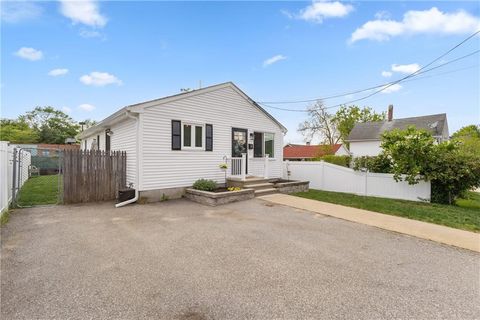 36 Ophelia Street, Providence, RI 02909 - MLS#: 1384065