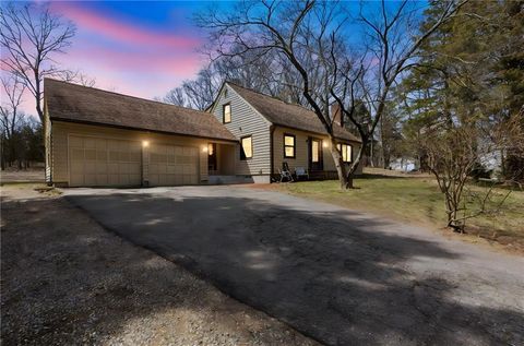 749 Commonwealth Avenue, Warwick, RI 02886 - MLS#: 1381763