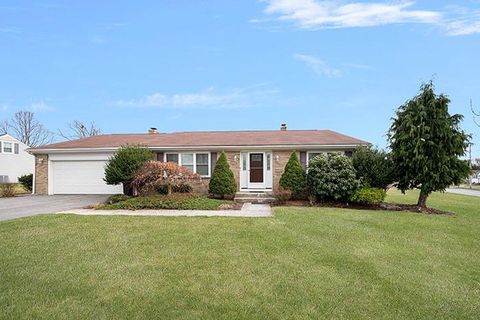 5 Bradford Drive, Lincoln, RI 02865 - MLS#: 1380622