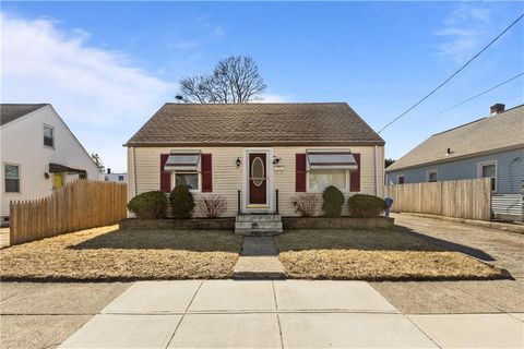 87 liberty Street, Pawtucket, RI 02861 - MLS#: 1379510