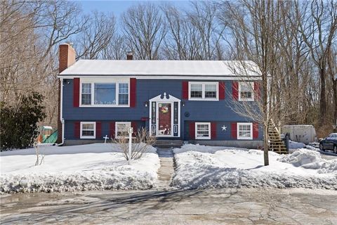 85 Marion Avenue, Burrillville, RI 02859 - MLS#: 1380358