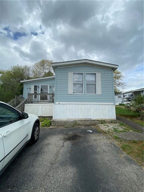 22 W Greenwich Street, West Greenwich, RI 02817 - MLS#: 1384411