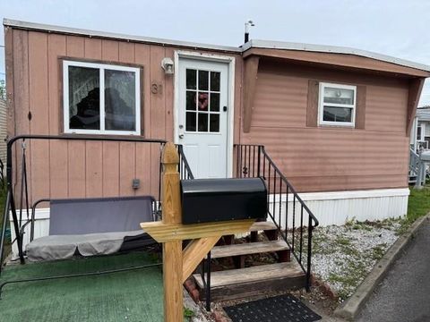 242 #31 Manton Street, Pawtucket, RI 02861 - MLS#: 1384246