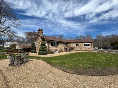 436 Crandall Road, Tiverton, RI 02878 - MLS#: 1382715