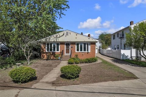 225 Langdon Street, Providence, RI 02904 - MLS#: 1384618