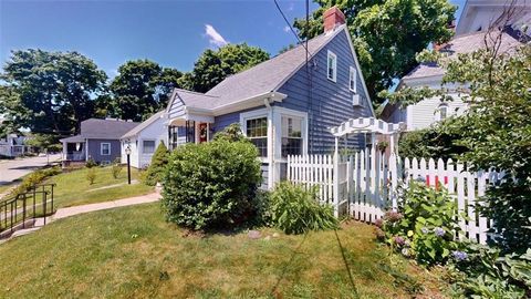 13 Tucker Avenue, Cranston, RI 02905 - MLS#: 1383360