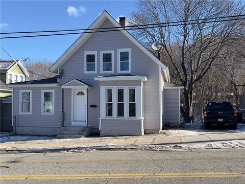 266 Transit Street, Woonsocket, RI 02895 - MLS#: 1378502