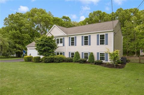 299 South Christopher Avenue, Tiverton, RI 02878 - MLS#: 1385742