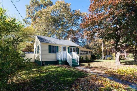 223 Mautucket Road, South Kingstown, RI 02879 - MLS#: 1380618