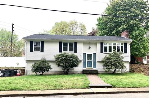 101 Hedley Avenue, Johnston, RI 02919 - MLS#: 1384277