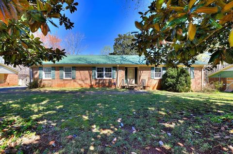 Homes For Sale - 148 Hickory Hill Drive<br/> Inman, SC 29349