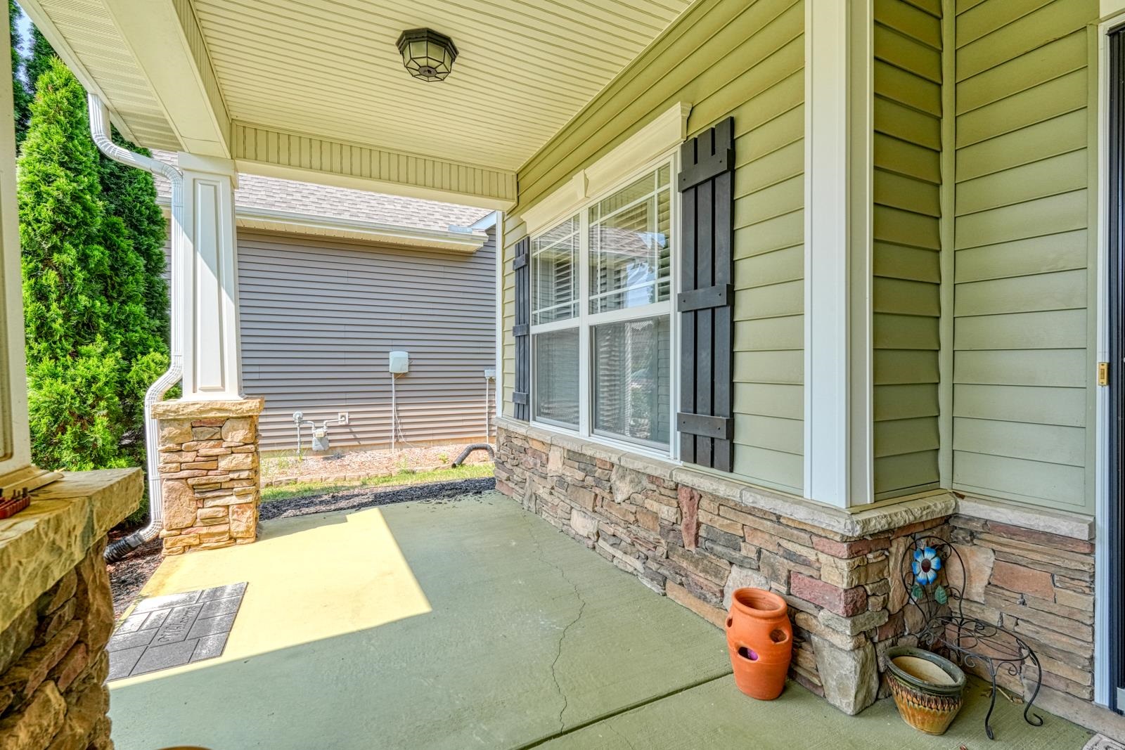 427 Listrac Drive, Moore, South Carolina image 2