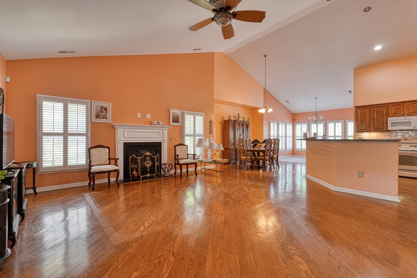 427 Listrac Drive, Moore, South Carolina image 6