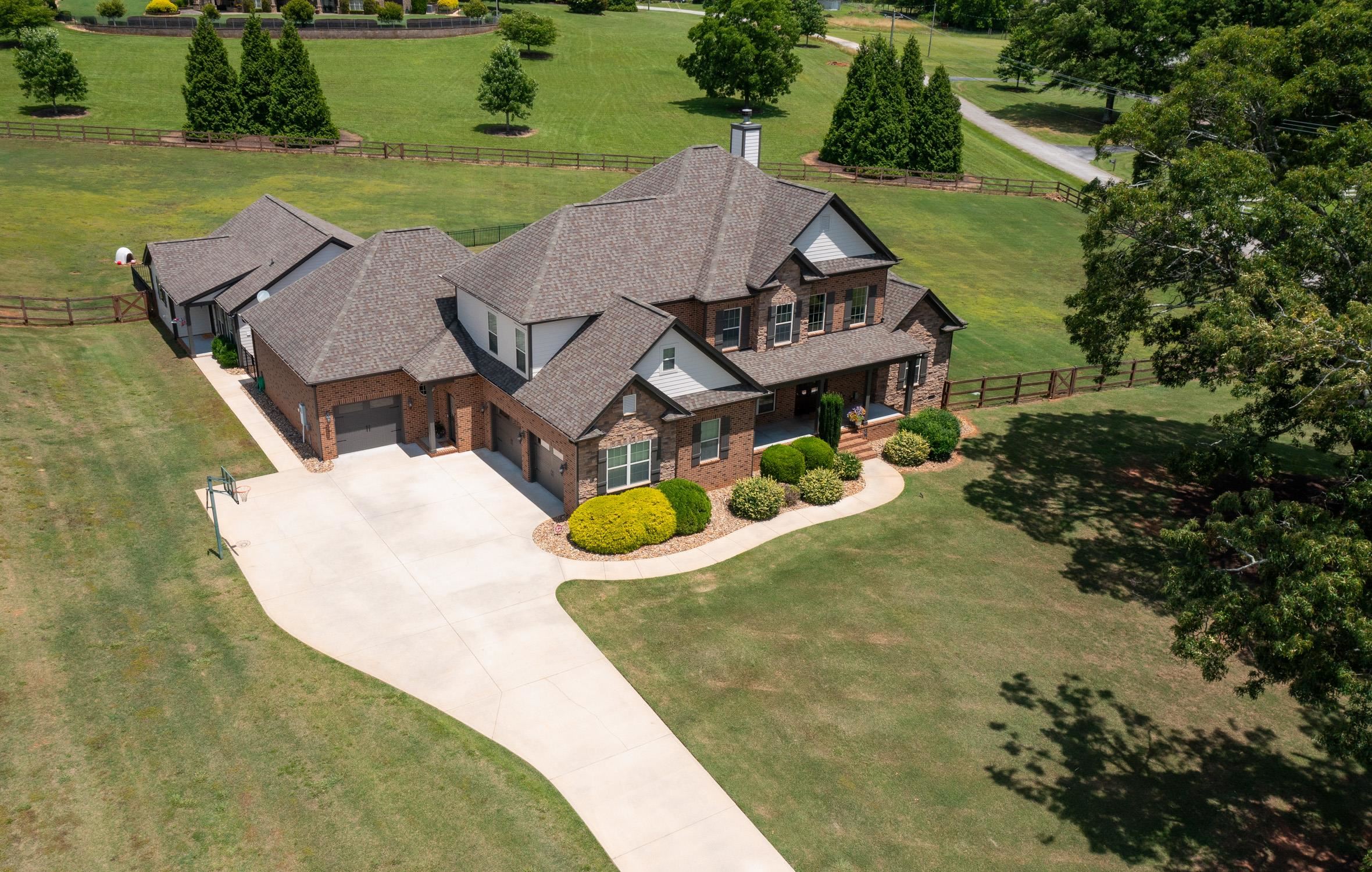 865 Westmoreland Road, Greer, South Carolina image 1