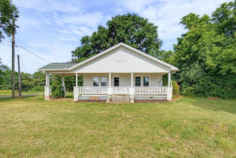 Homes For Sale - 5761 Highway 357<br/> Spartanburg County, Campobello, SC 29322