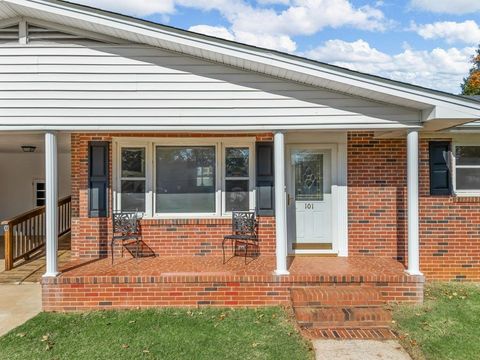 A home in Lyman