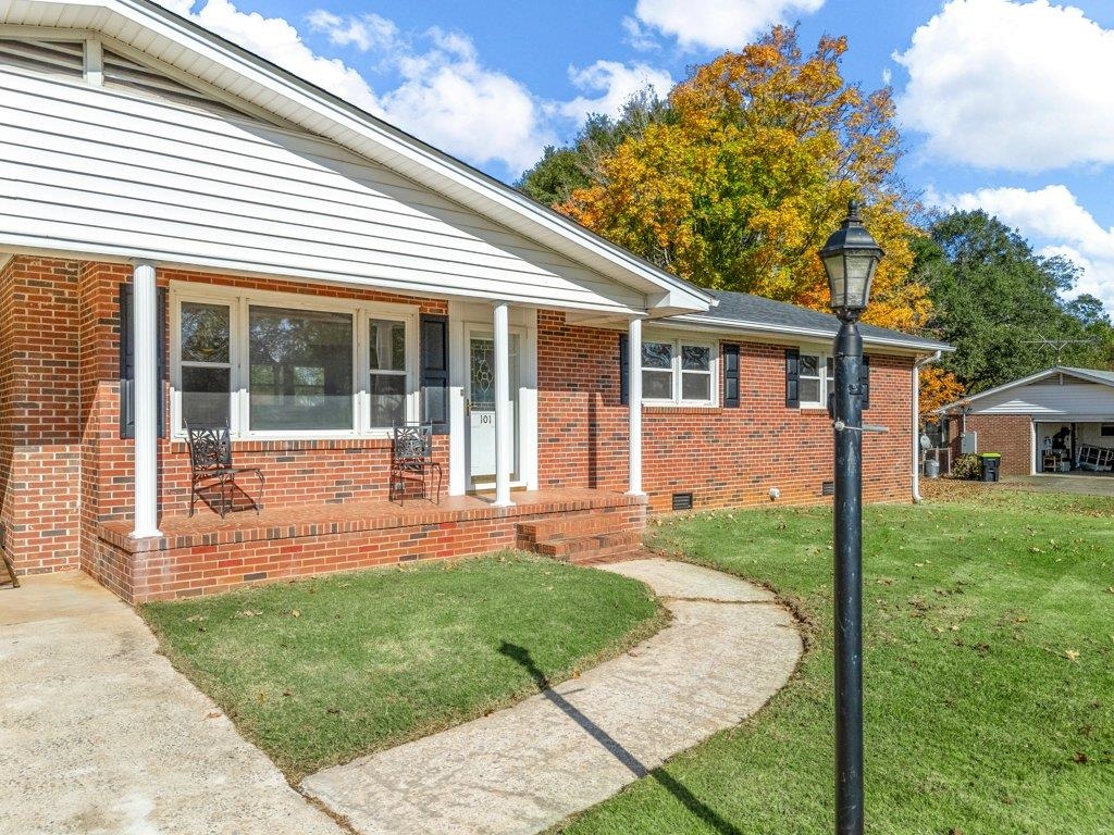 101 Pinewood Dr, Lyman, South Carolina image 5
