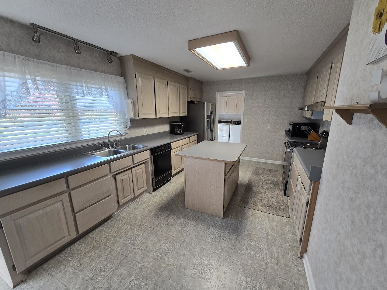 120 Camelot Dr, Gaffney, South Carolina image 29