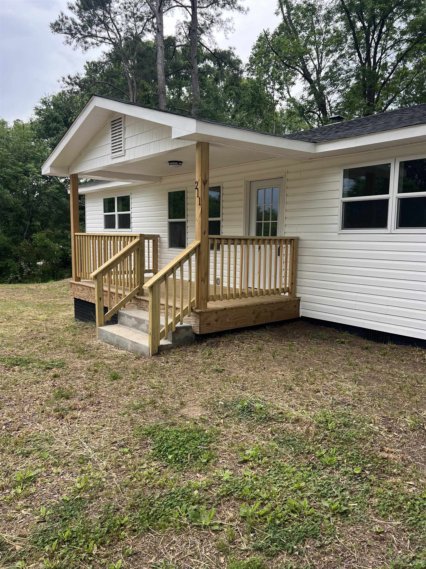 211 Rhode Island Circle, Chesnee, South Carolina image 3