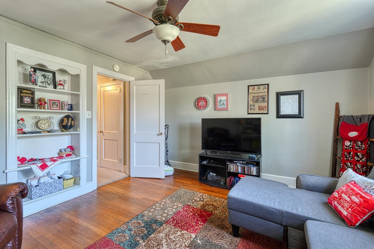 250 W Park Drive, Spartanburg, South Carolina image 32