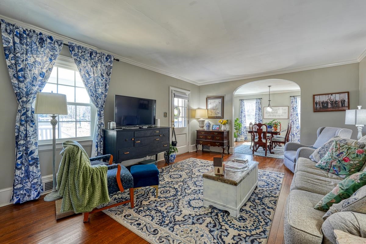 250 W Park Drive, Spartanburg, South Carolina image 3
