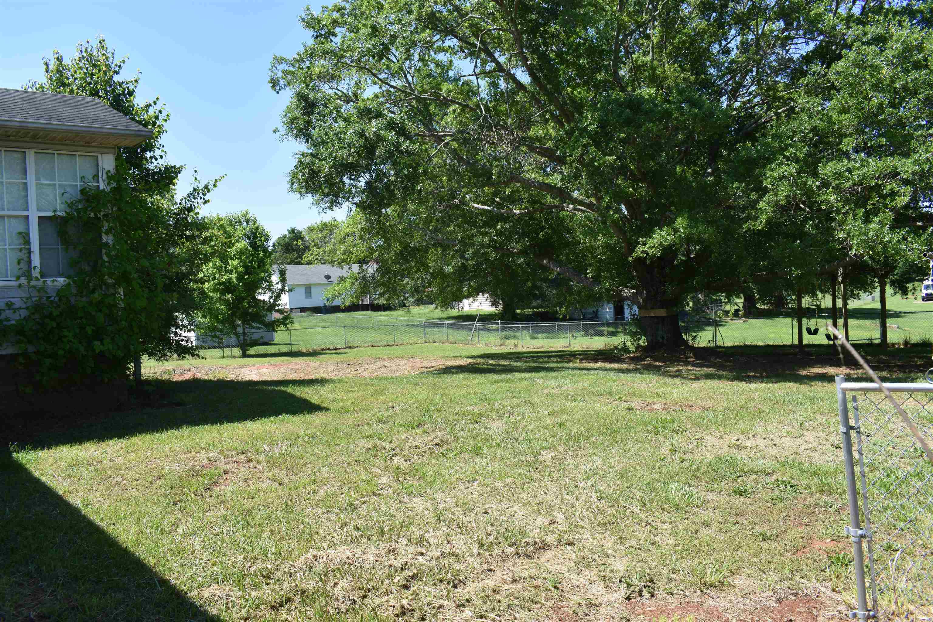 305 Palmer Court, Inman, South Carolina image 8