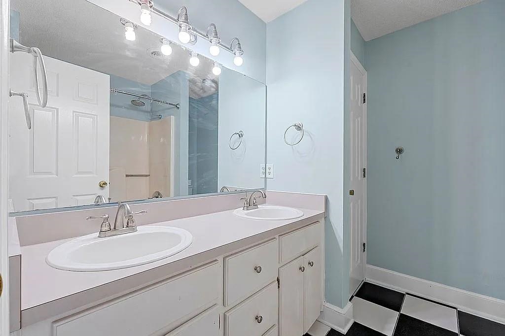 204 Woodburn Club Lane Ln, Spartanburg, South Carolina image 14