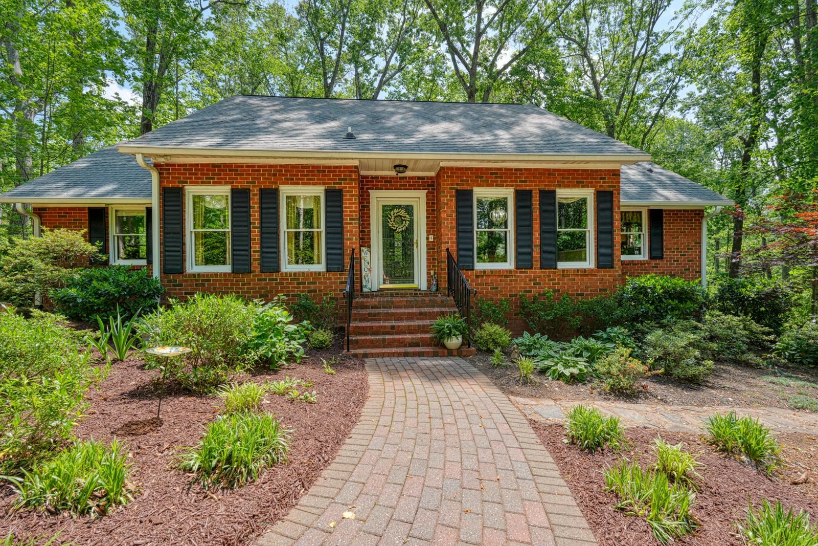 260 Cove Road, Inman, South Carolina image 1