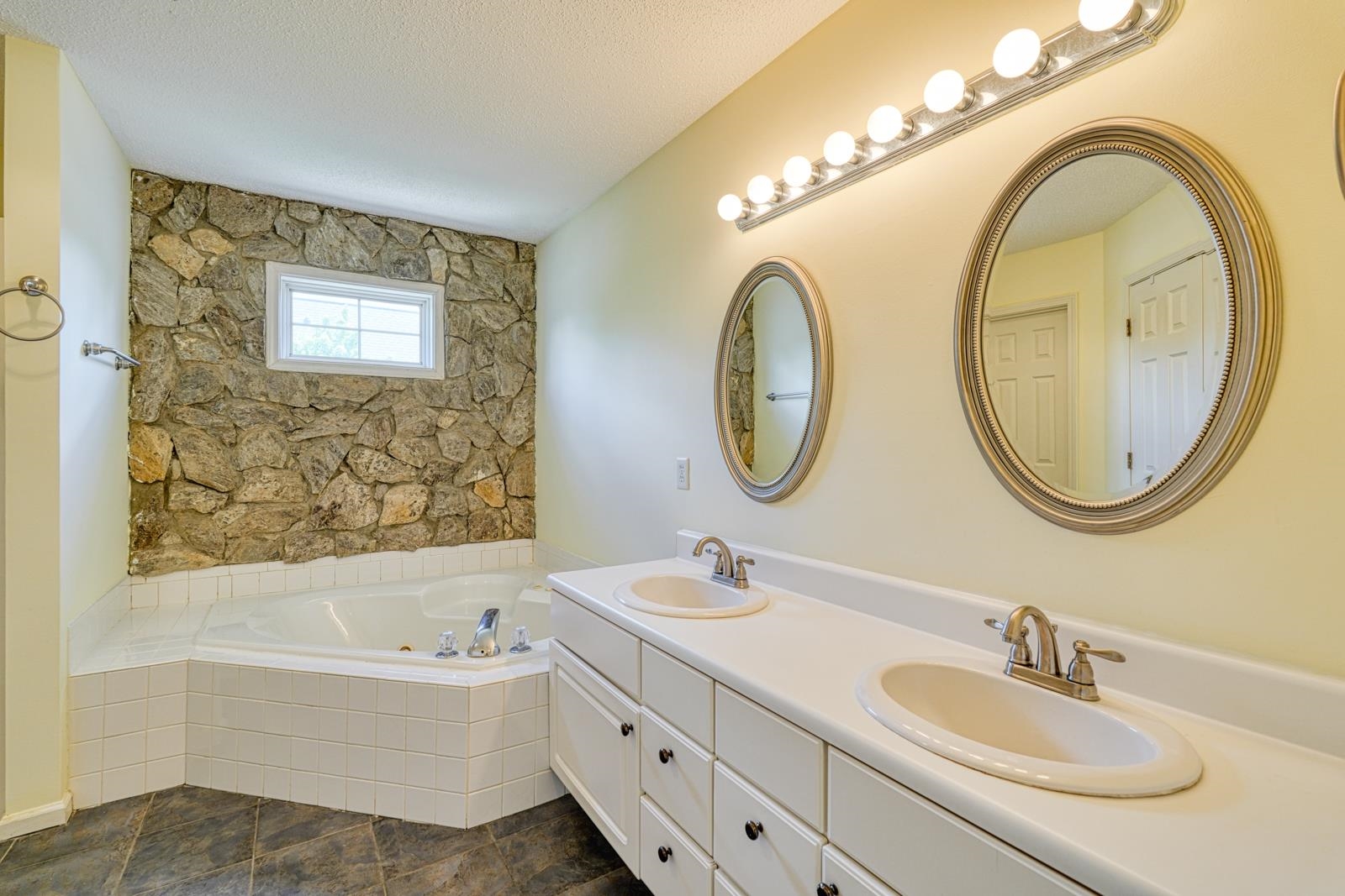 15 Arbours West Lane, Moore, South Carolina image 20