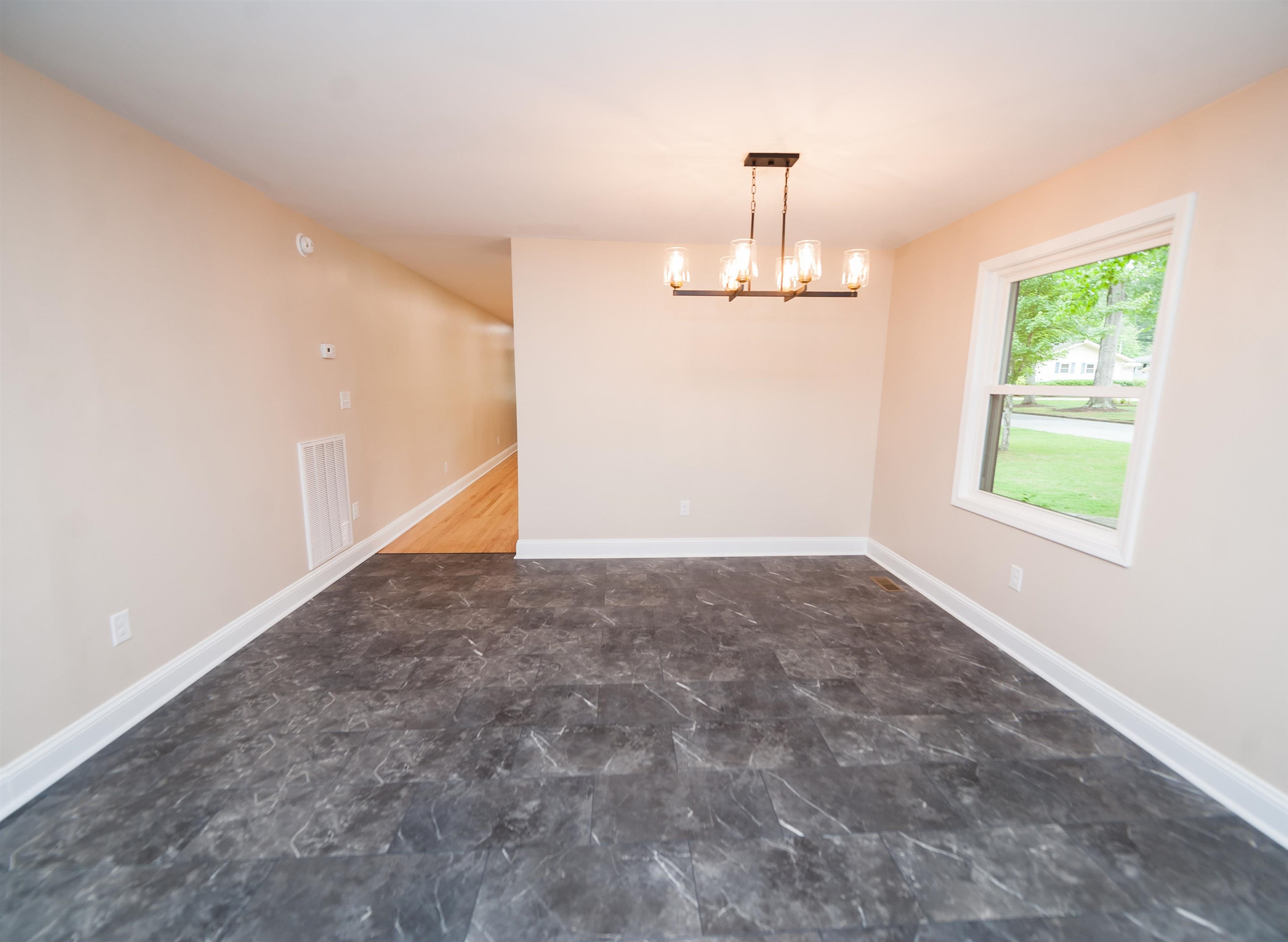 107 Kent Place, Spartanburg, South Carolina image 10