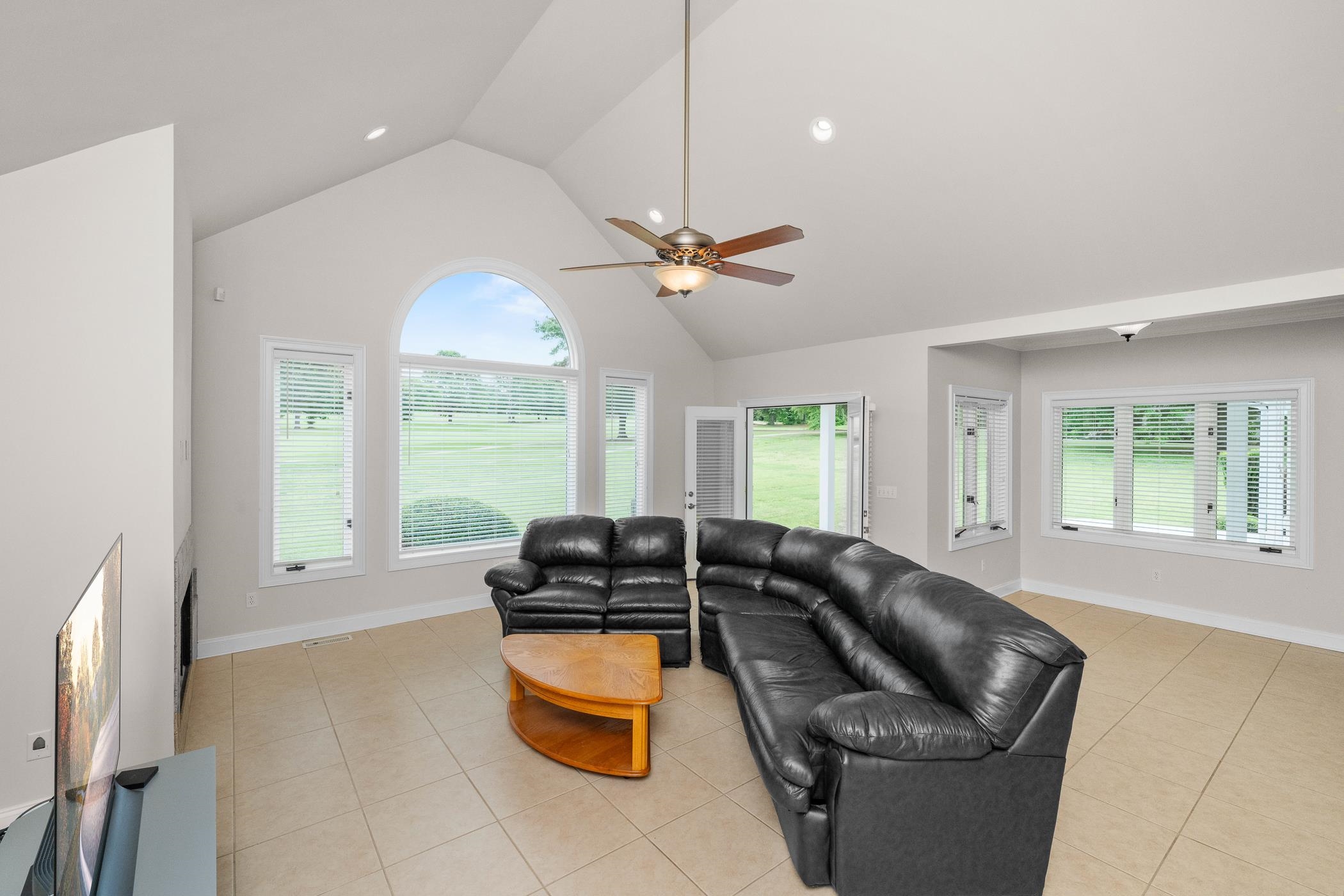 389 Crepe Myrtle Drive, Greer, South Carolina image 12