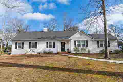 Homes For Sale - 209 Young Drive<br/> Clinton, SC 29325