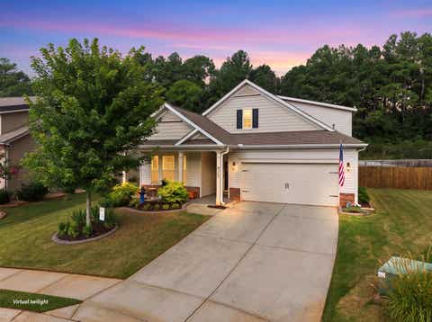 Homes For Sale - 973 Deepwood Court<br/> Boiling Springs, SC 29316